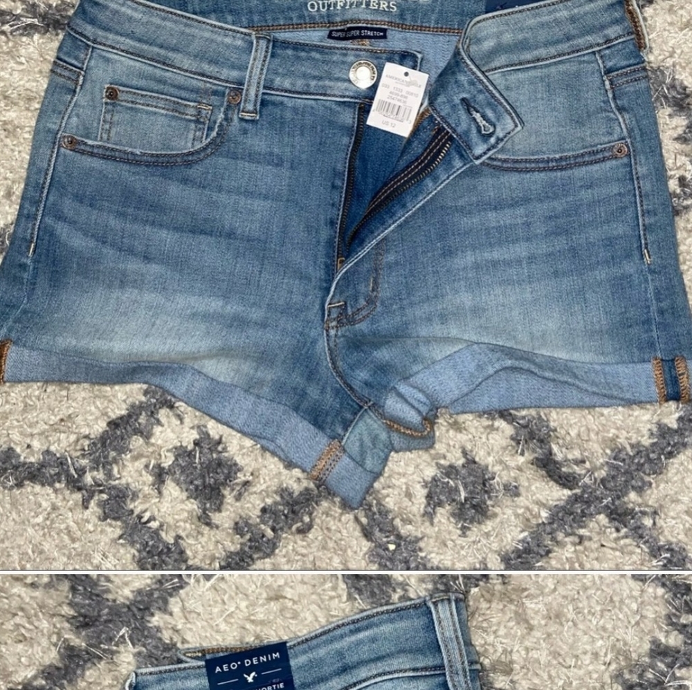 NWT American Eagle High Rise Shortie